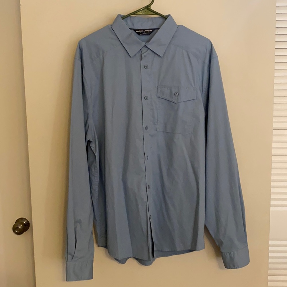 Mens L - Under Armour button down shirt